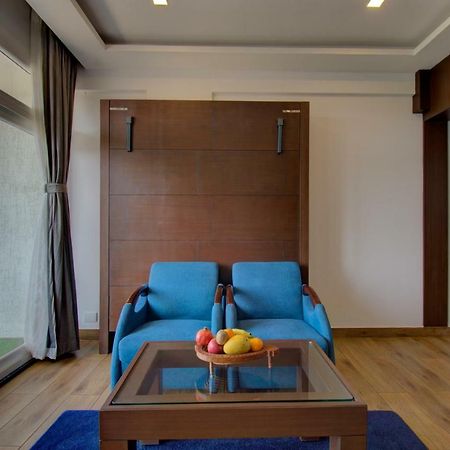 מייזור Silver Oak Hotel מראה חיצוני תמונה
