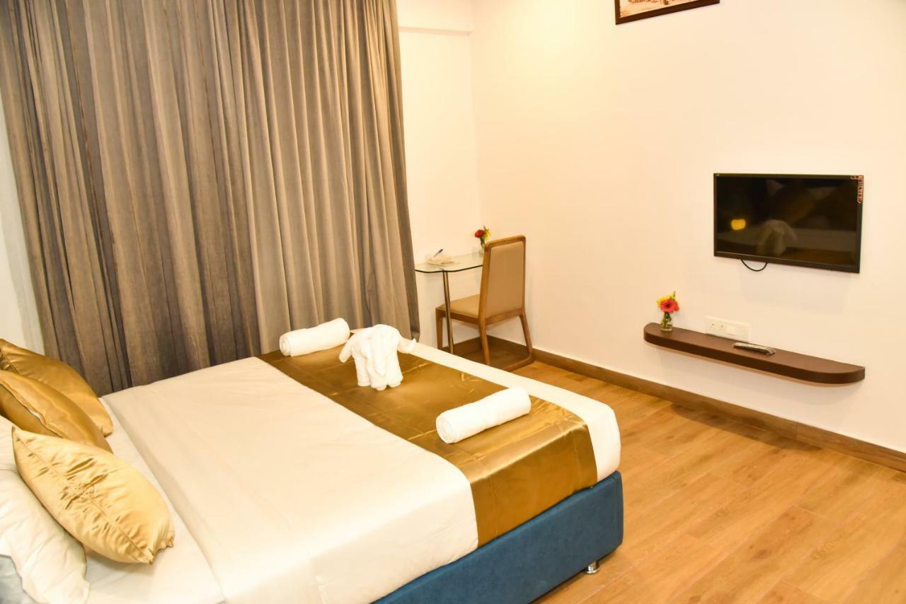 מייזור Silver Oak Hotel מראה חיצוני תמונה