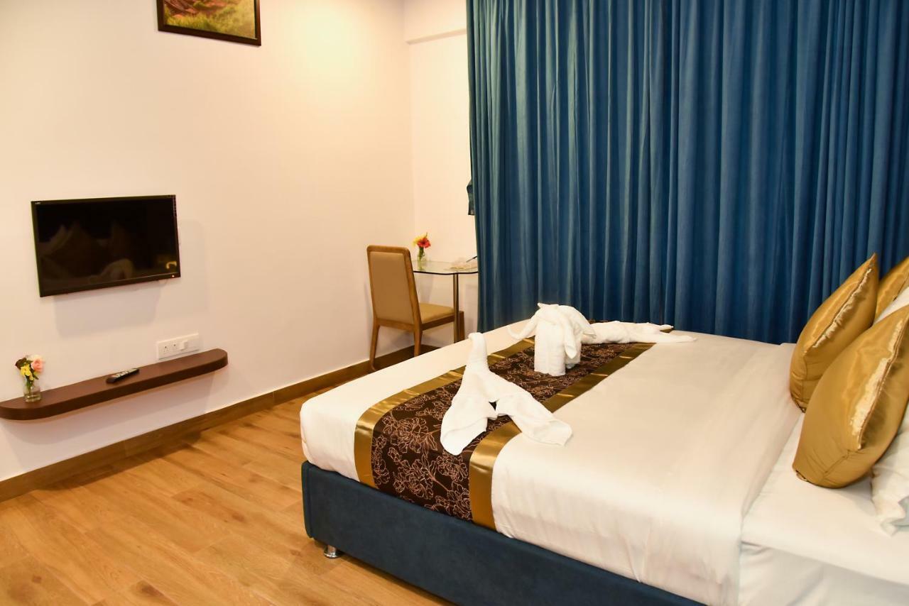 מייזור Silver Oak Hotel מראה חיצוני תמונה